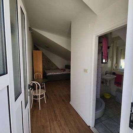 Apartmani Sole Vis Quarto foto